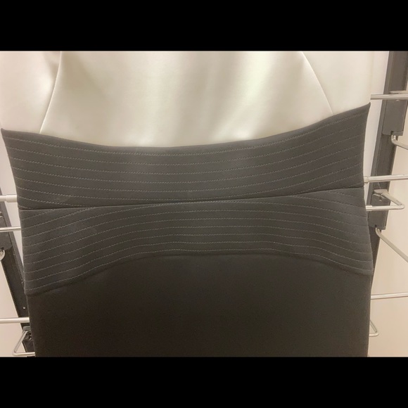 Dress - Picture 3 of 16